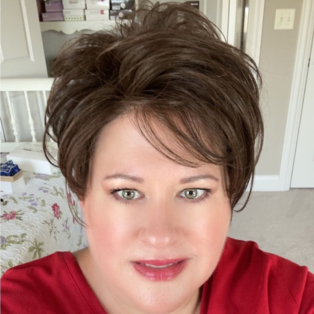 Raquel Welch wig